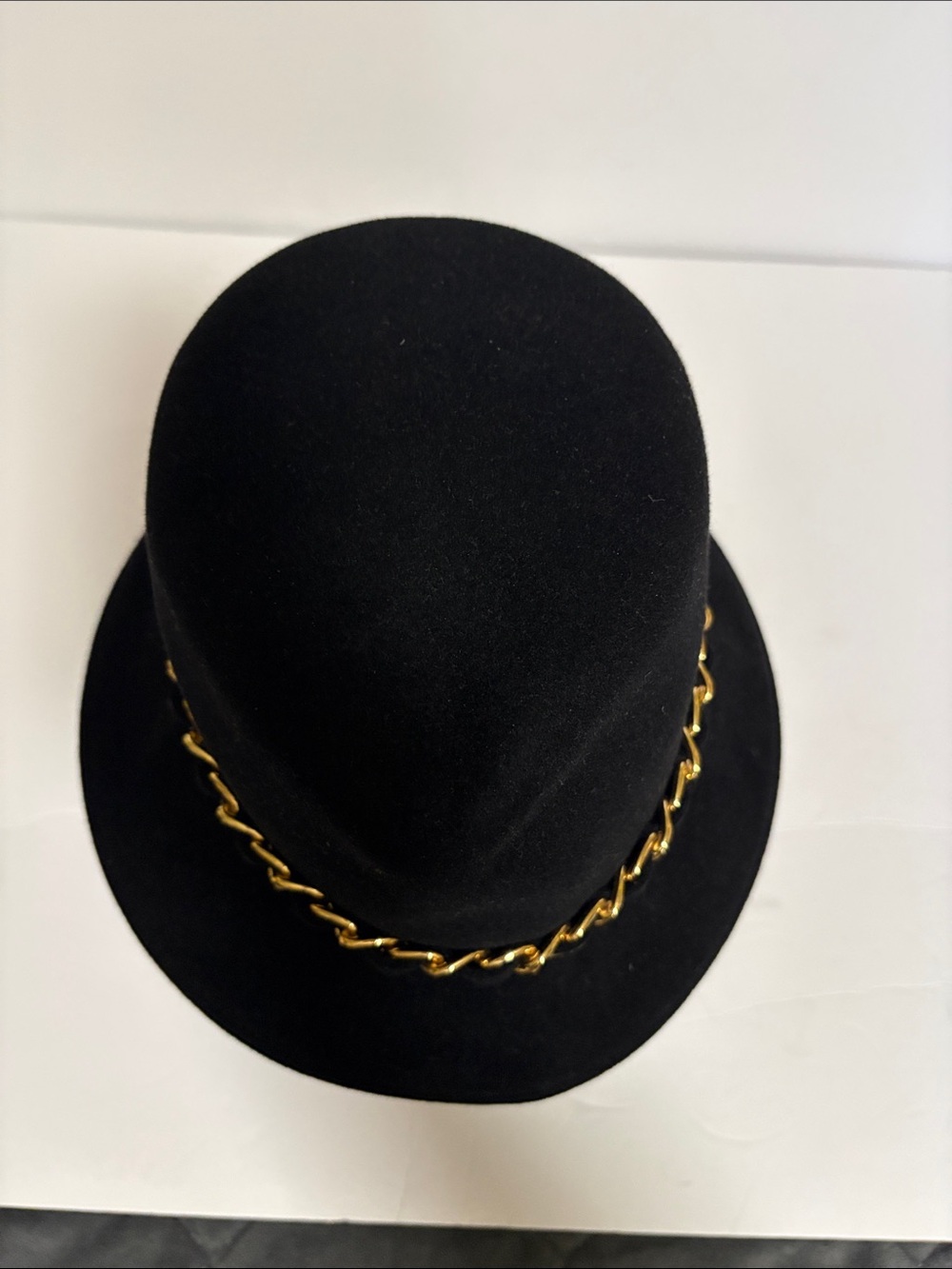 Eric Javits Chain Cloche Wool Hat - Picture 8 of 8